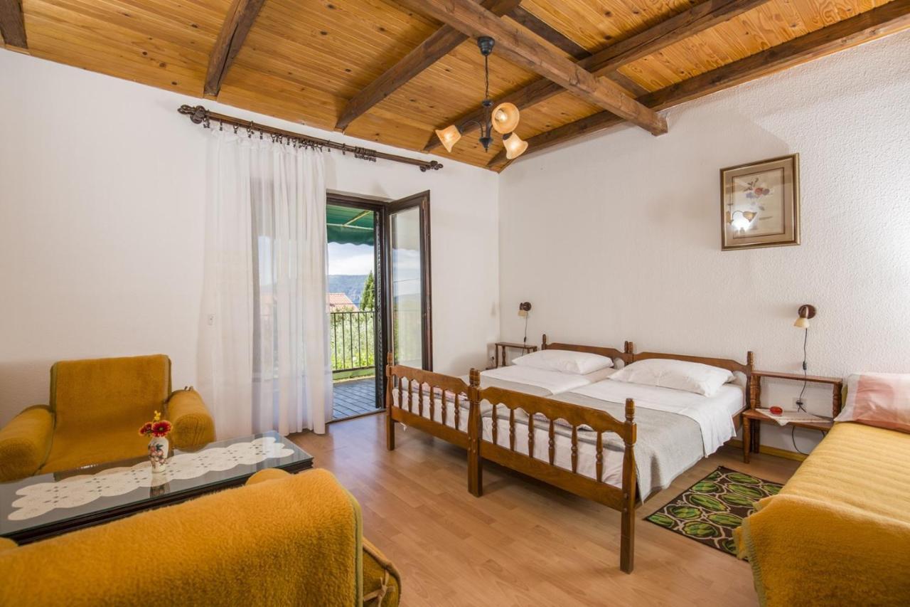 Apartment Vili Pinezići Zewnętrze zdjęcie